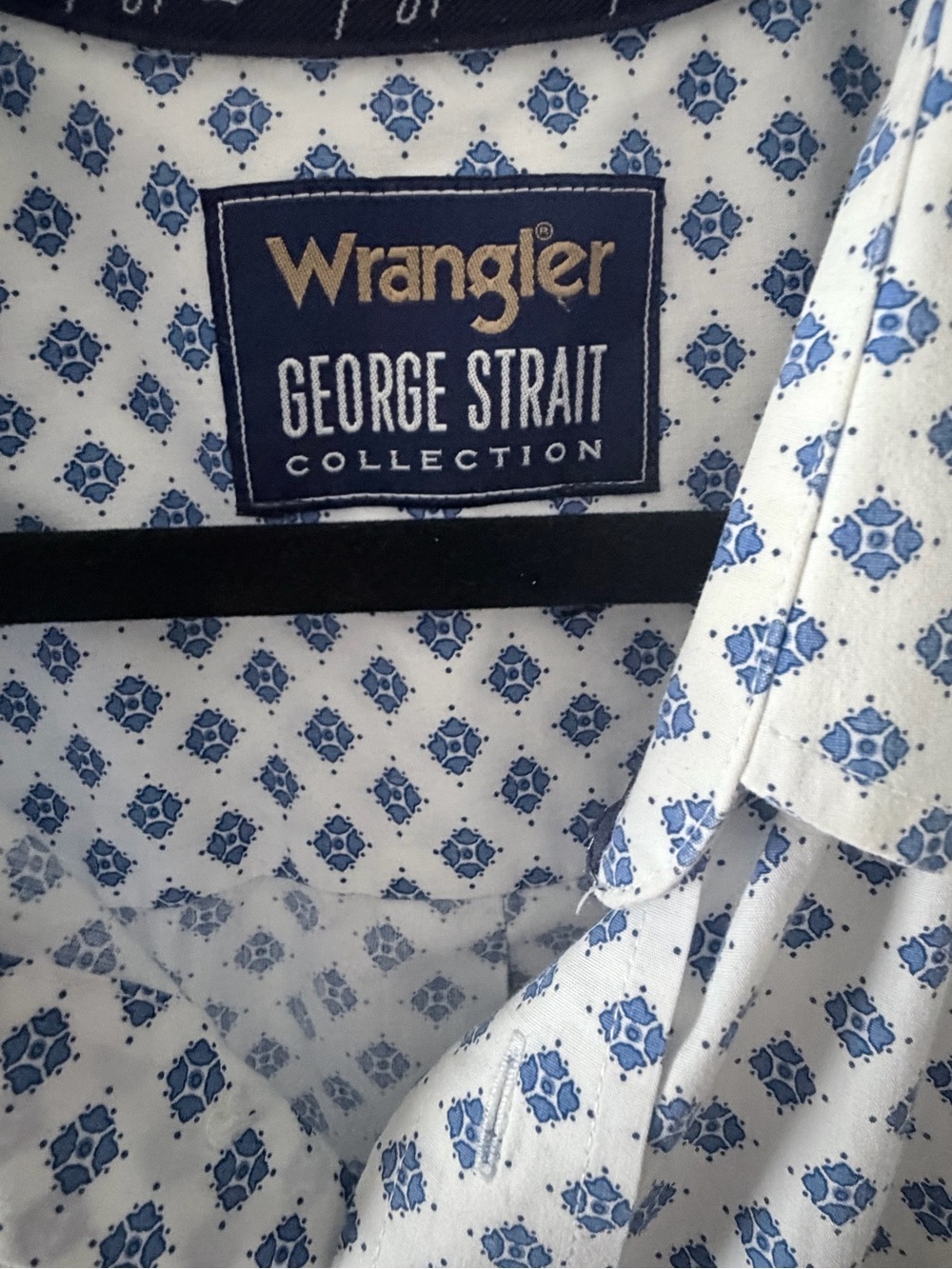 Wrangler George Strait button up shirt - Picture 2 of 4